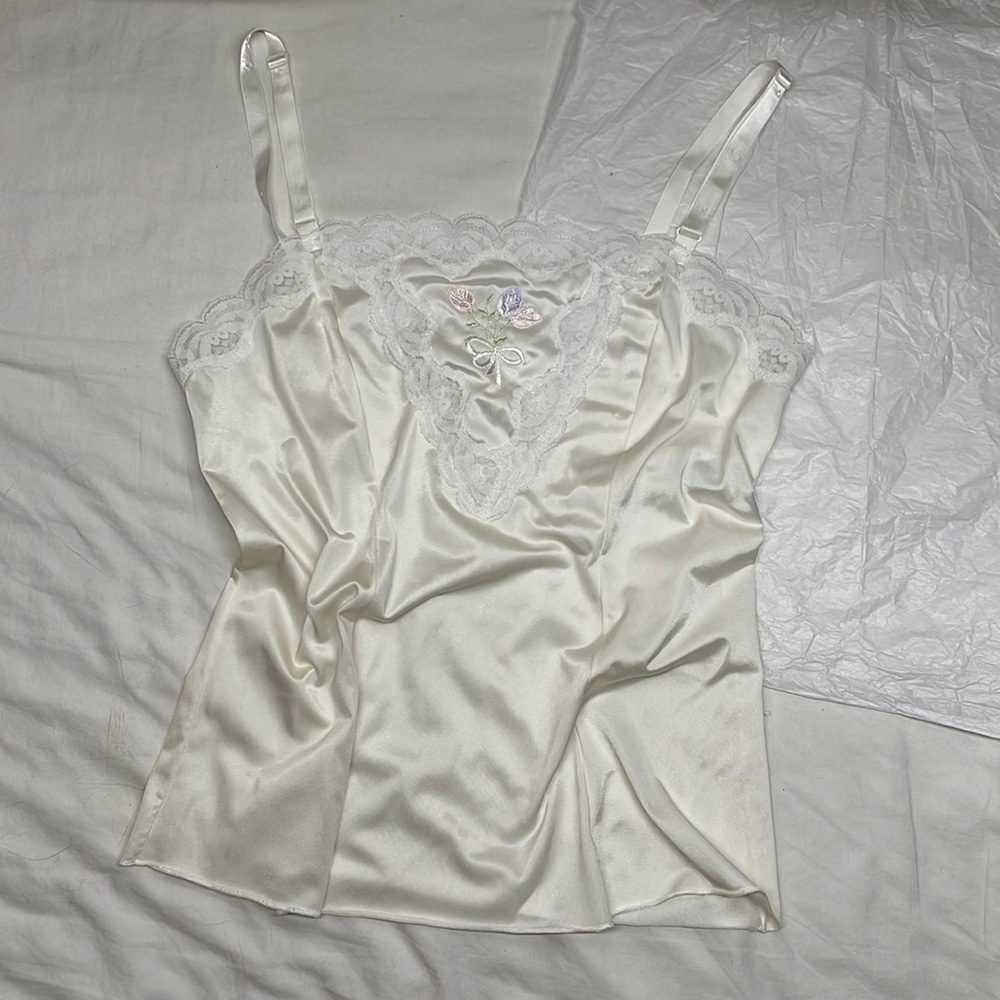 Vintage Lace floral cami top